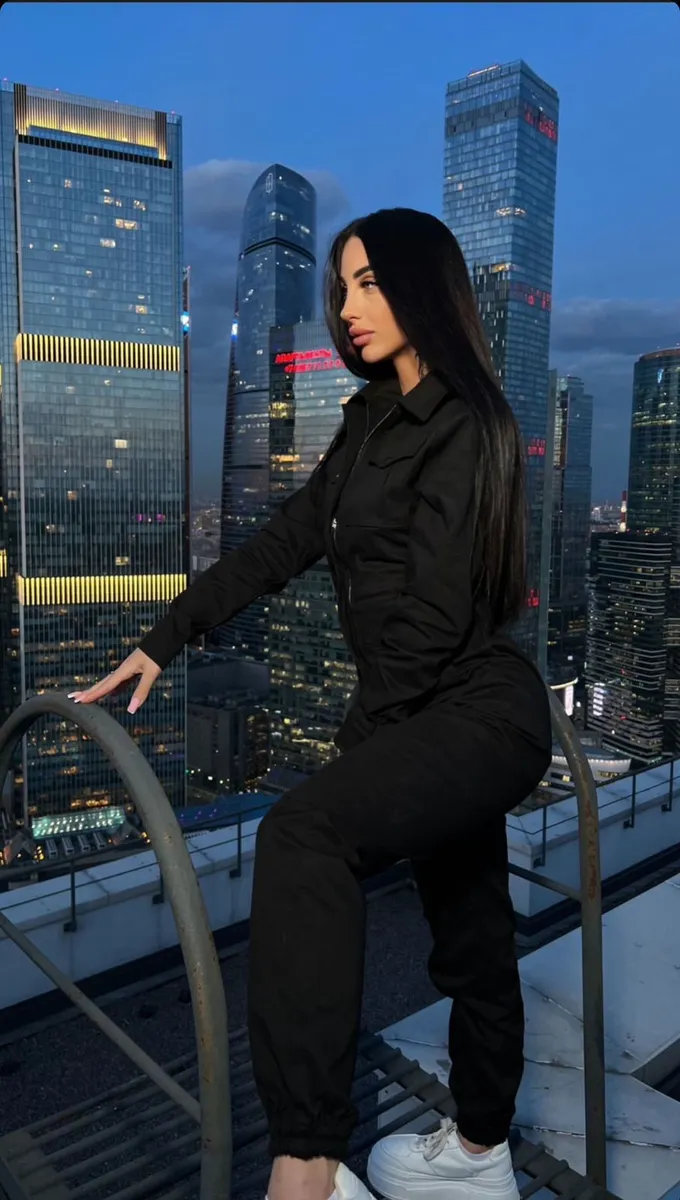 Аделина escort in Sochi