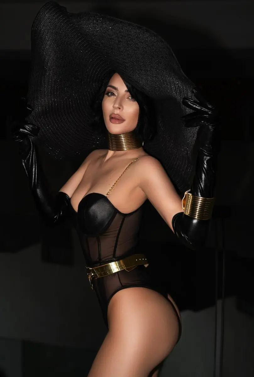 Алекса escort in Sochi