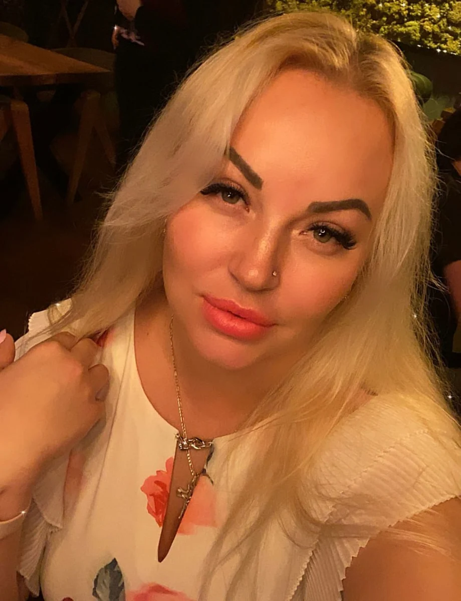 Александрина escort in Sochi
