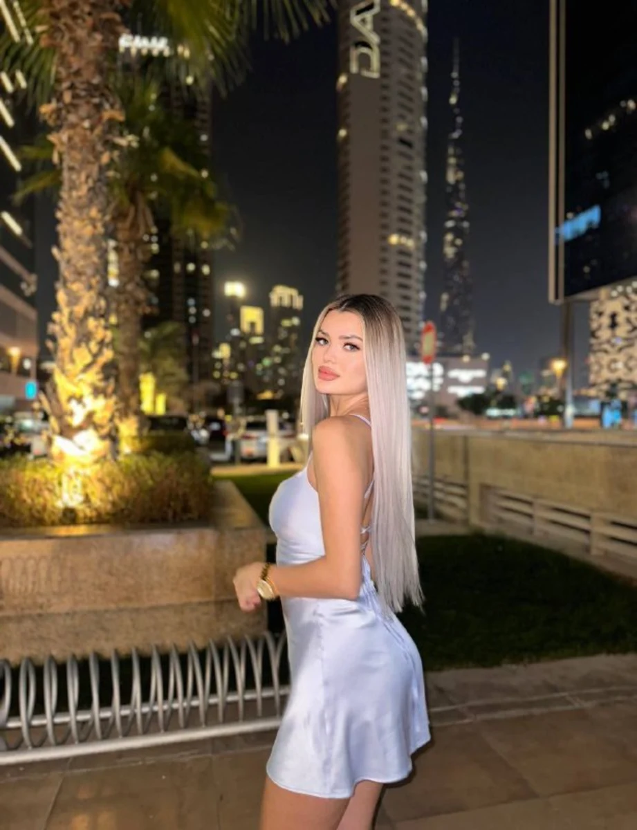Алира escort in Sochi