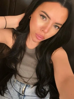 Амира escort in Sochi