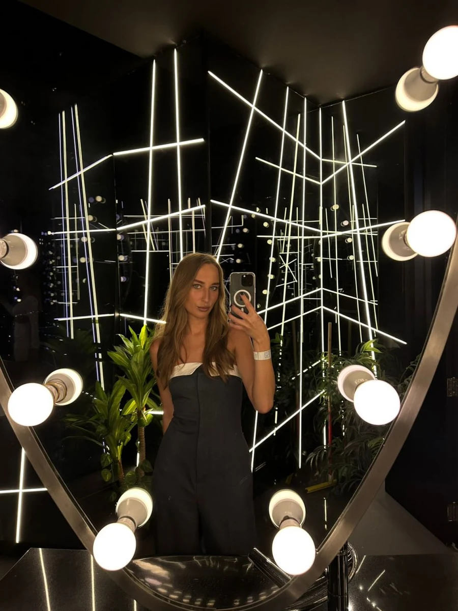 Анна escort in Sochi