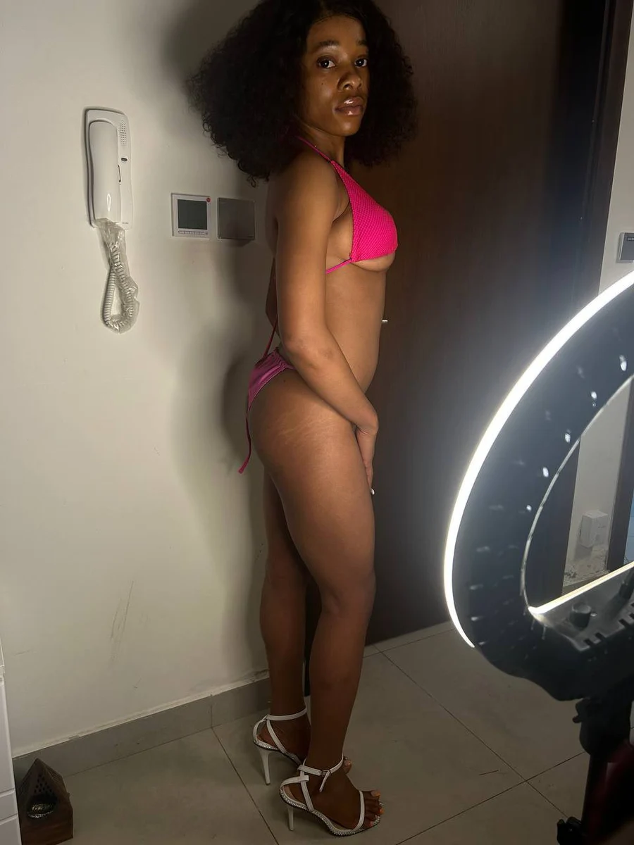 Бетти escort in Sochi