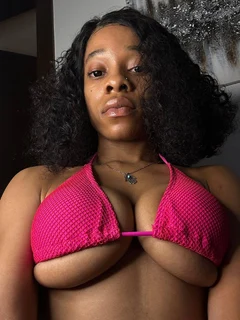 Бетти escort in Sochi