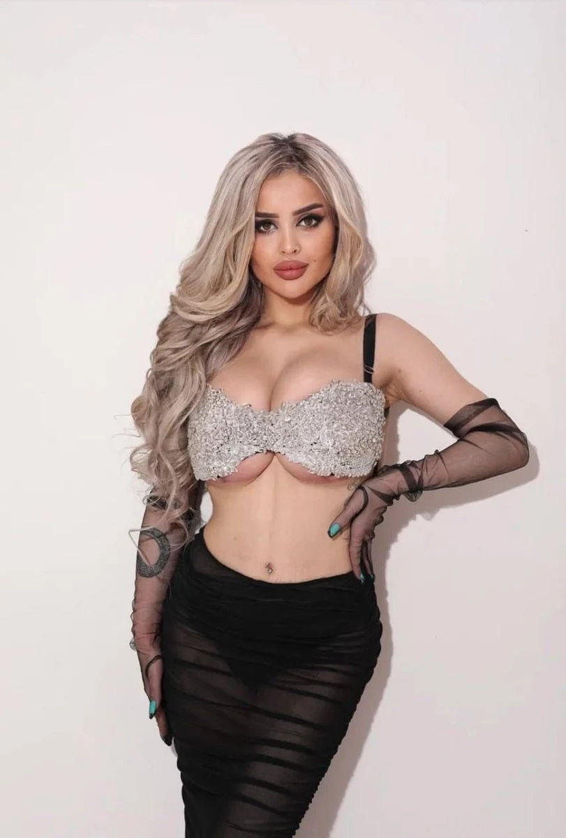 Екатерина escort in Sochi