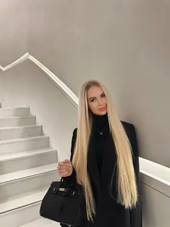 Елена escort in Sochi