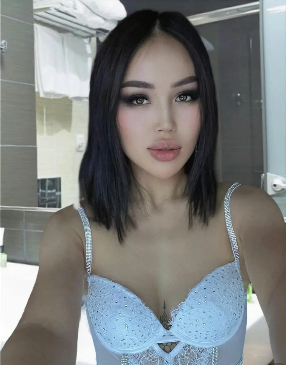 Фаина escort in Sochi