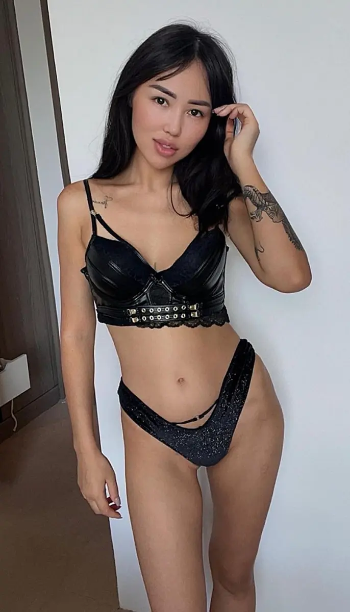 Фаина escort in Sochi