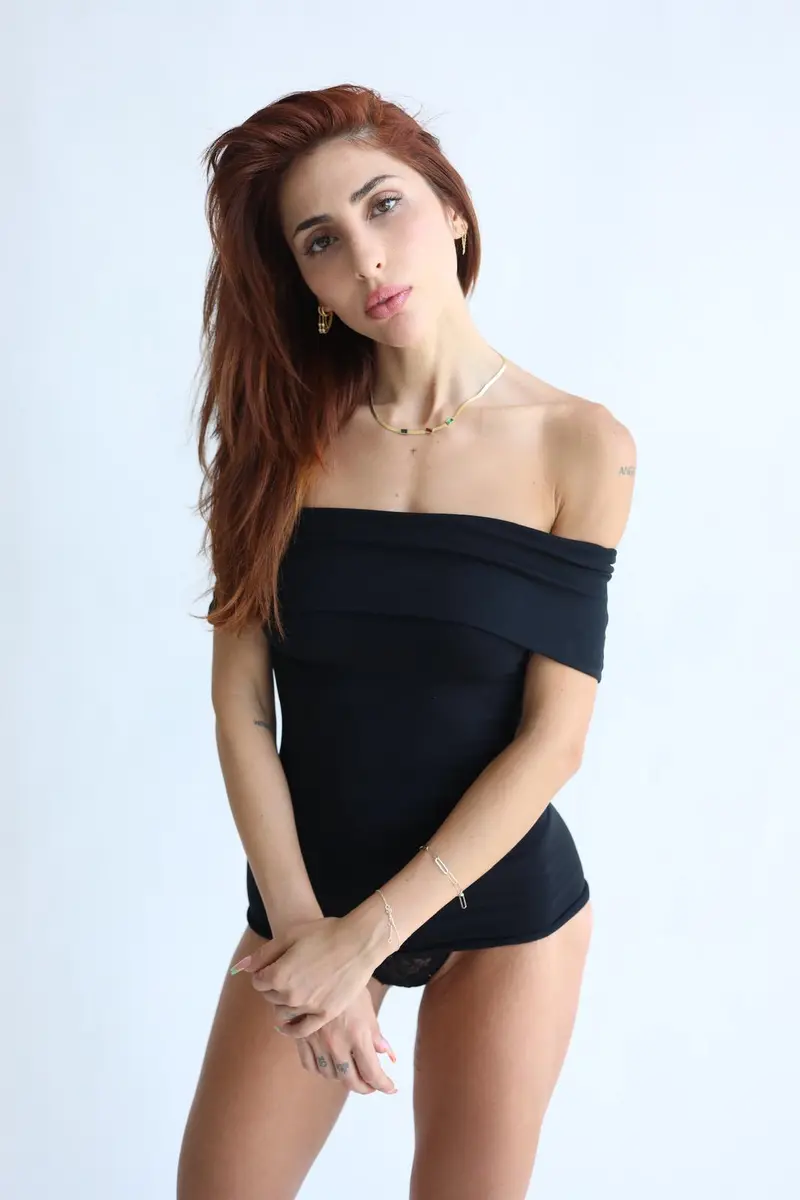 Изабелла escort in Sochi
