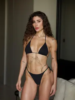 Изабелла escort in Sochi