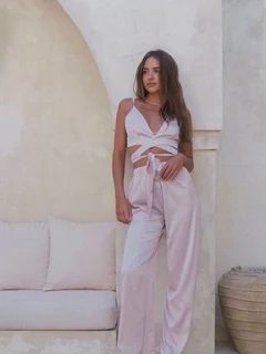 Карина escort in Sochi