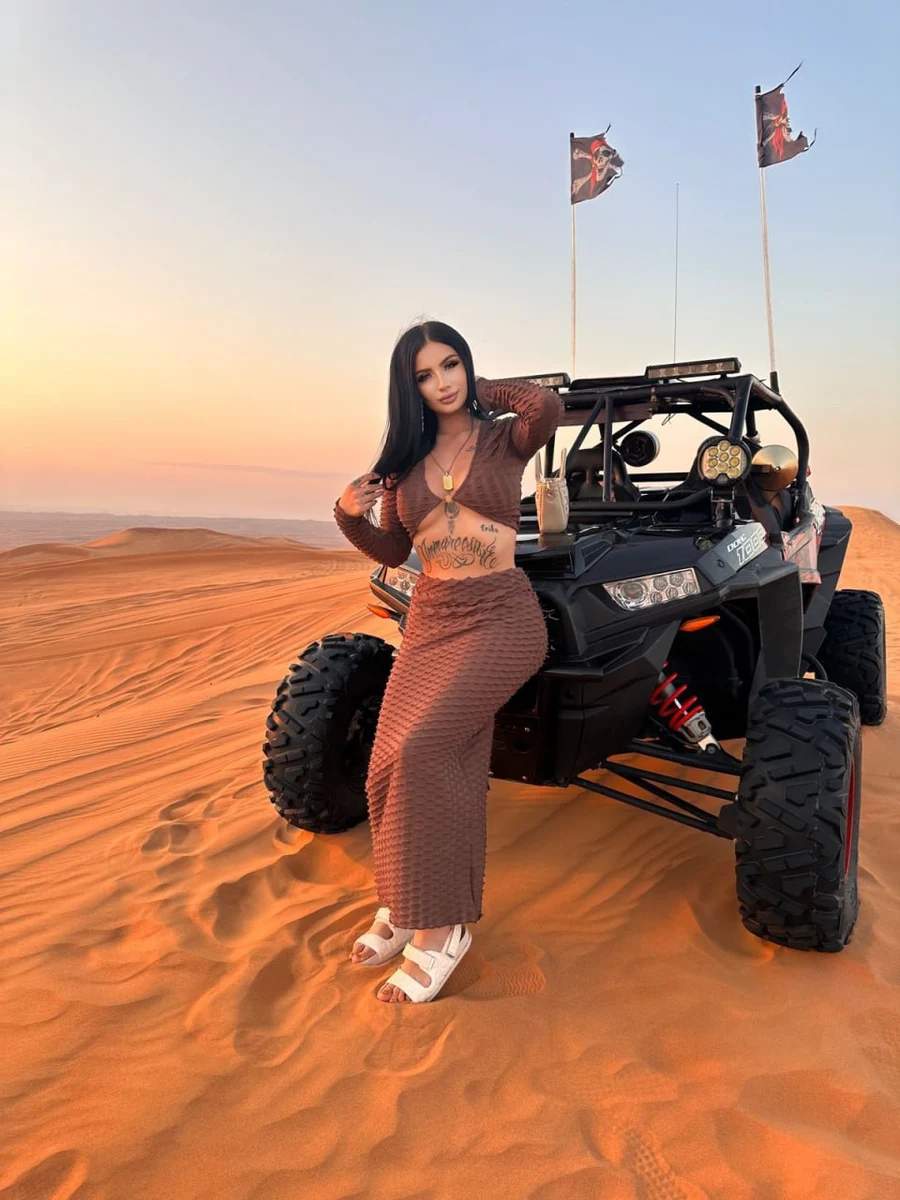 Каролина escort in Sochi