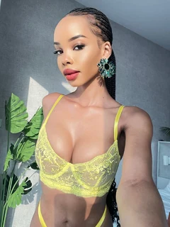 Клеопатра escort in Sochi