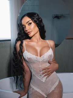 Лана escort in Sochi