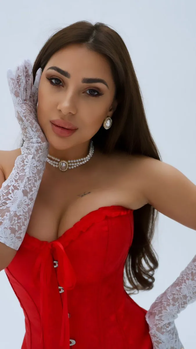 Лара escort in Sochi