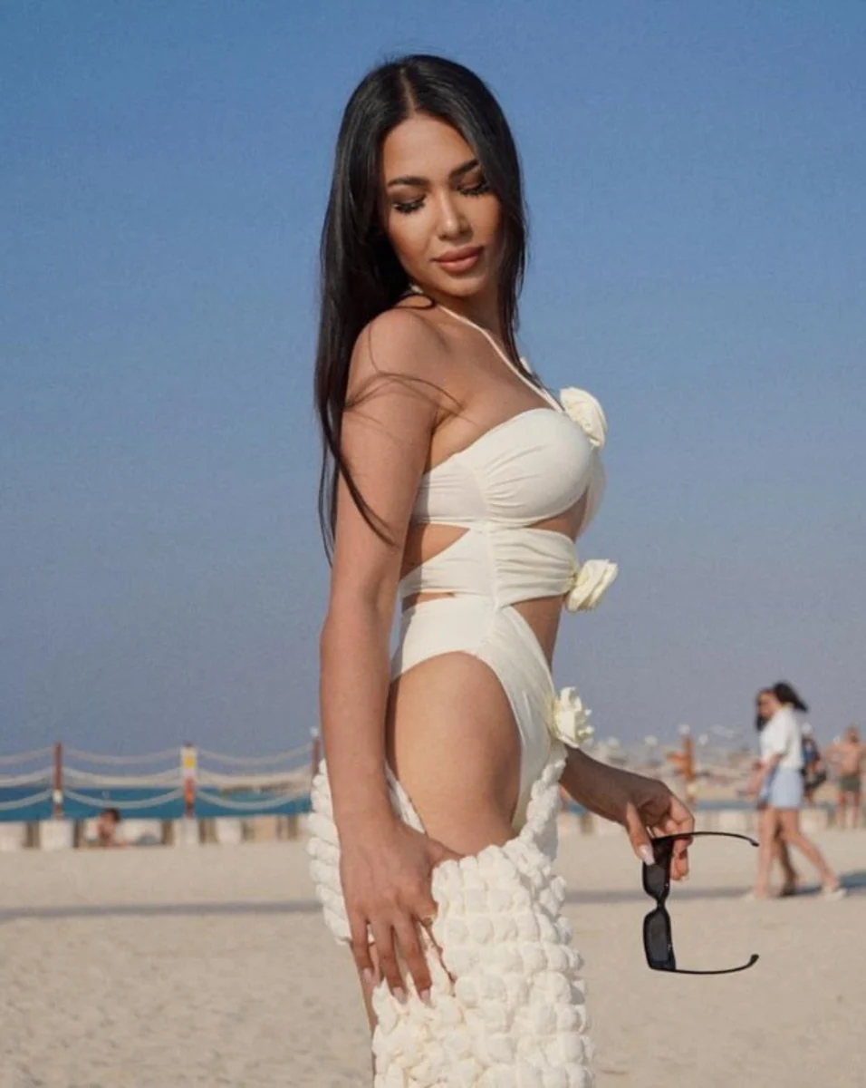 Лейла escort in Sochi