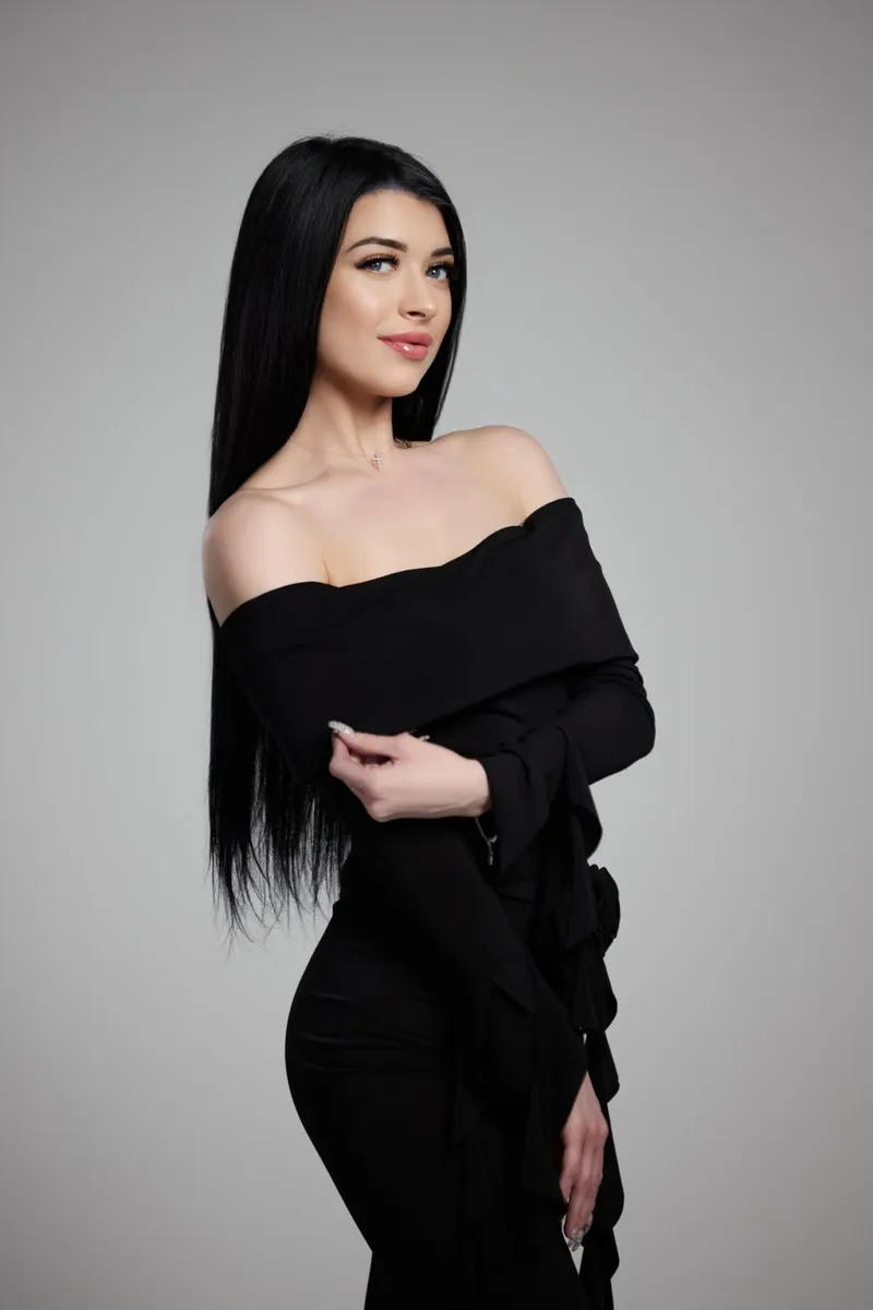 Мальвина escort in Sochi