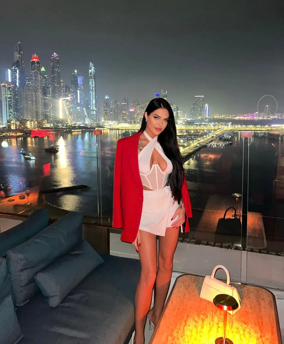 Мариетта escort in Sochi