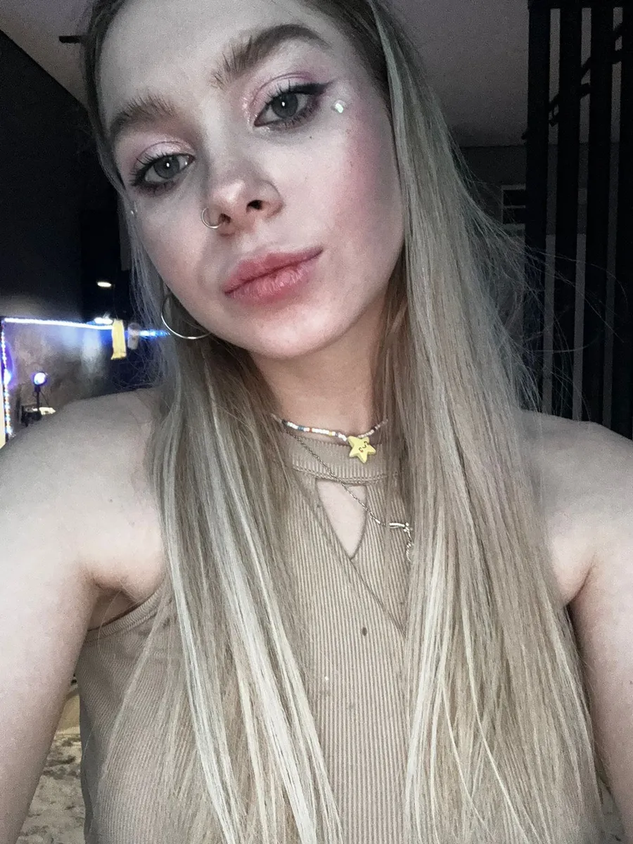 Мия escort in Sochi
