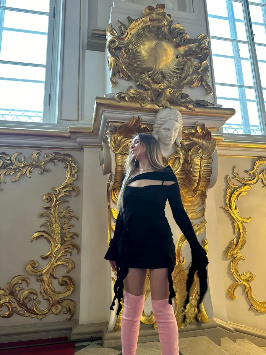 Мия escort in Sochi