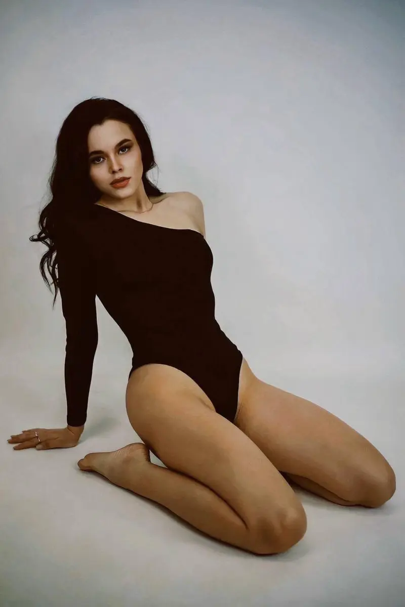 Милана escort in Sochi