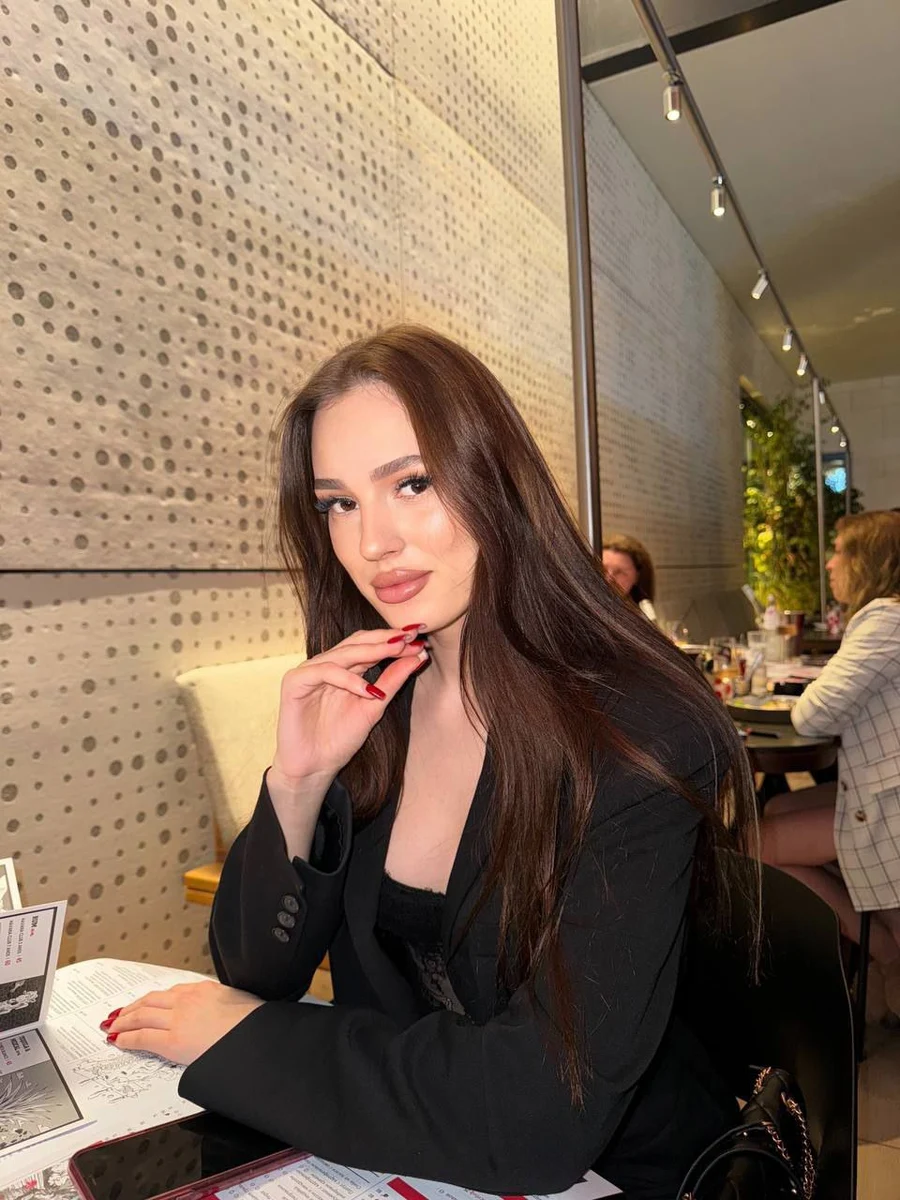 Молли escort in Sochi