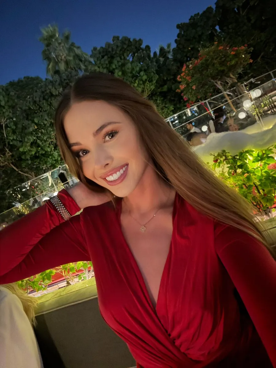 Надя escort in Sochi
