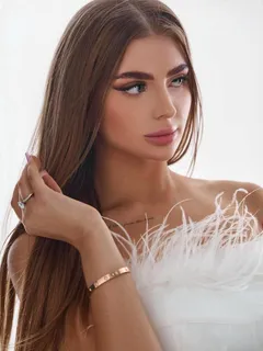 Полина escort in Sochi
