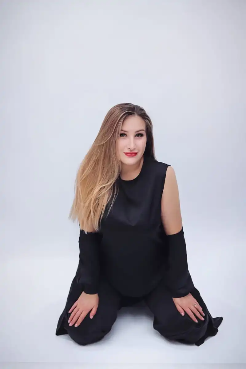 Светлана escort in Sochi