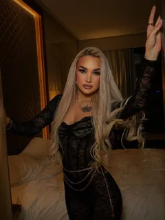 Златослава escort in Sochi
